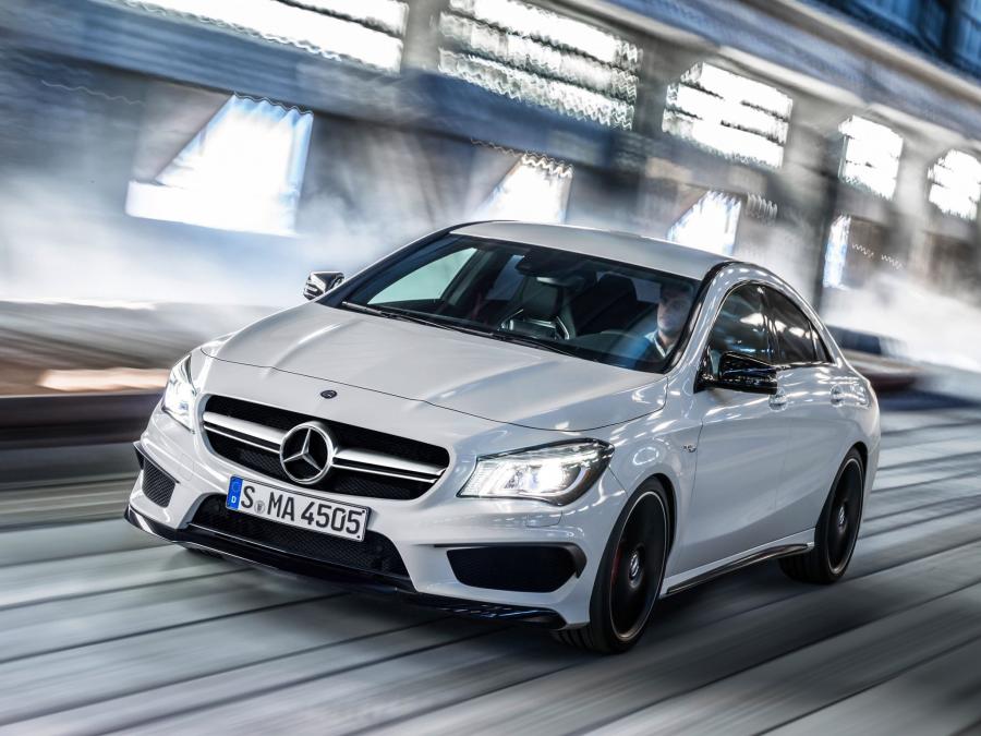  Mercedes-Benz CLA45 AMG 2013 года  (фото 13 из 22)